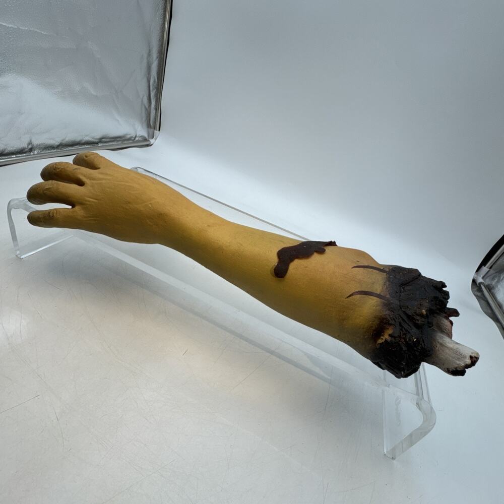 Vintage Severed Arm Halloween Prop Haunted House Decoration Horror